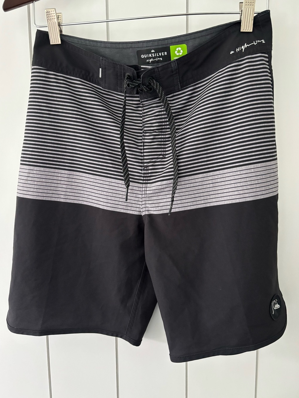 Quiksilver Highline Men’s Black & Gray Striped Boardshorts - no liner